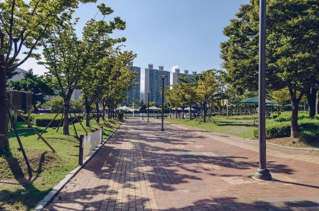 Hotel Yam Busan 2*,
