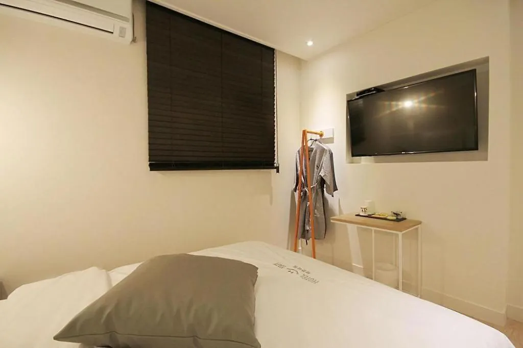 Hotel Yam Busan 2*,  South Korea