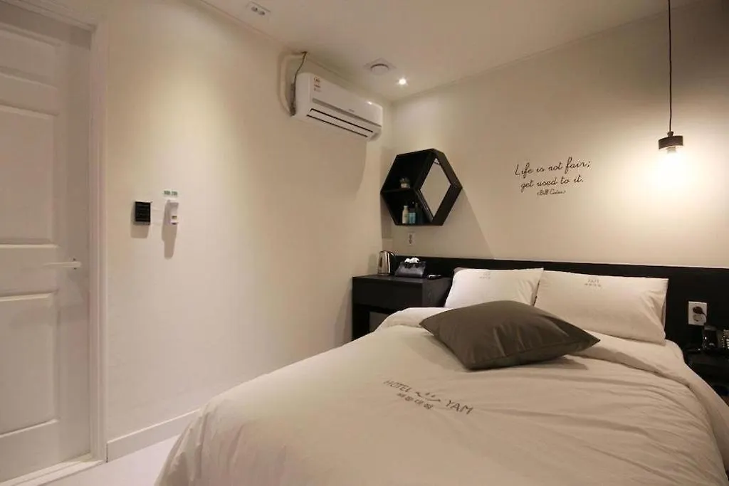 Hotel Yam Busan