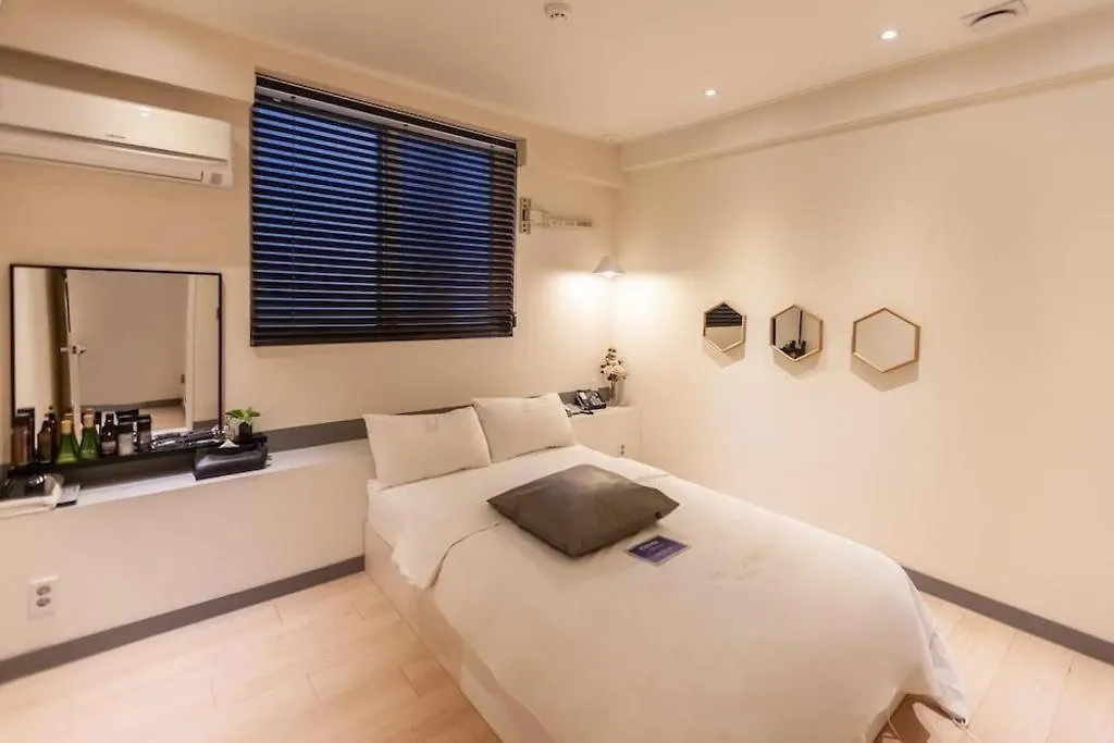 Hotel Yam Busan 2*,